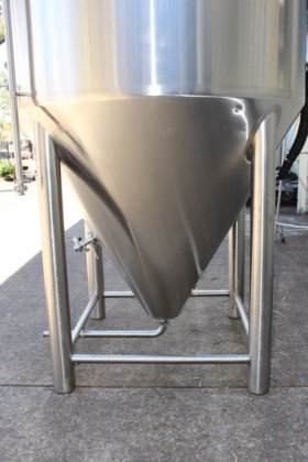 不锈钢夹套式水箱