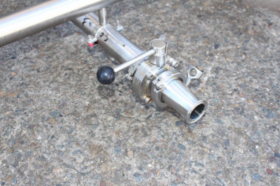 不锈钢夹套式水箱