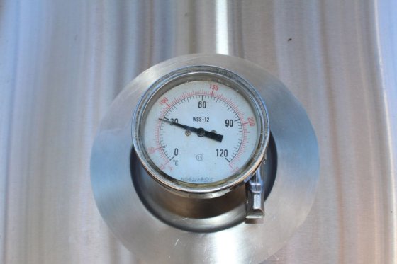 不锈钢夹套式水箱