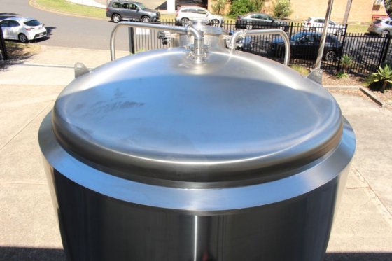 不锈钢夹套式水箱