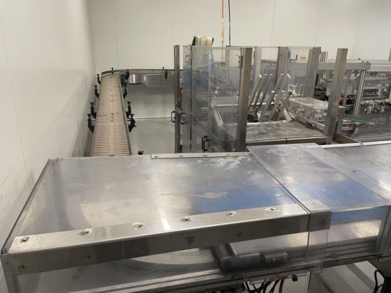 東洋自動機／アンリツ ドイパック充填包装ライン一式