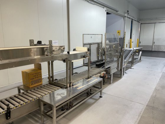 東洋自動機／アンリツ ドイパック充填包装ライン一式