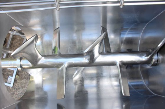 Manesty S/S 桨式搅拌机