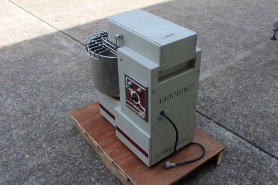 OEM Bozzolo 螺旋混合机