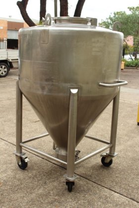 卡尔森不锈钢手提箱