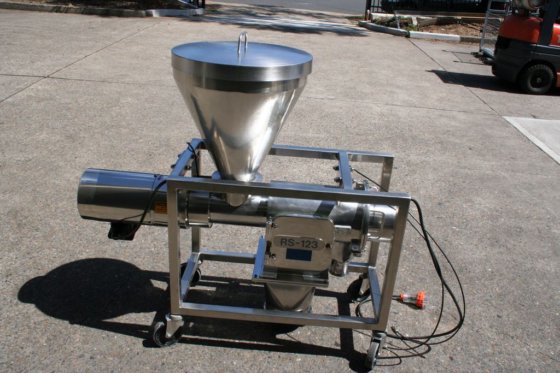 Nucon 离心旋转筛分机