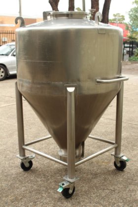 卡尔森不锈钢手提箱