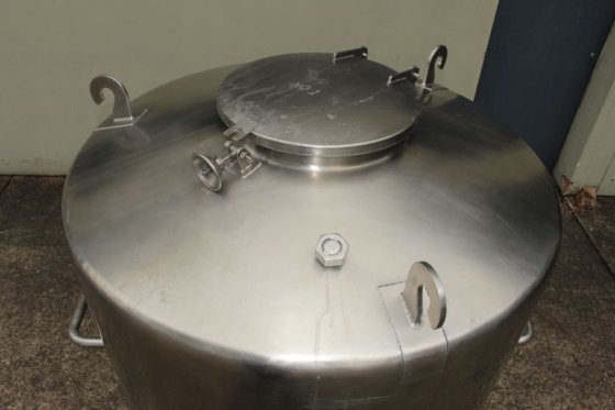 卡尔森不锈钢手提箱