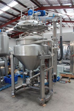 内置在线乳化机的 AZO 真空夹套加工罐