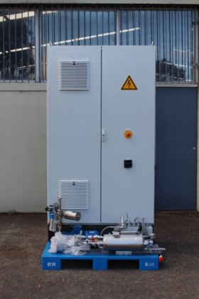 内置在线乳化机的 AZO 真空夹套加工罐