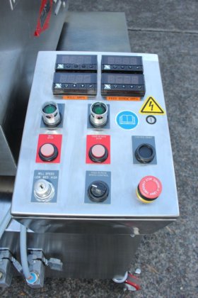 带螺旋给料机的 Fitzpatrick Fitzmill 碾磨机