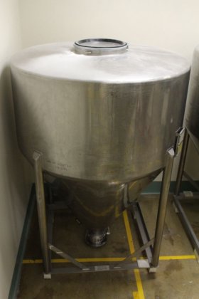 不锈钢锥形料斗