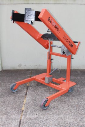 液压油桶升降机