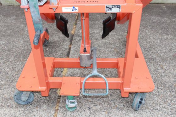 液压油桶升降机