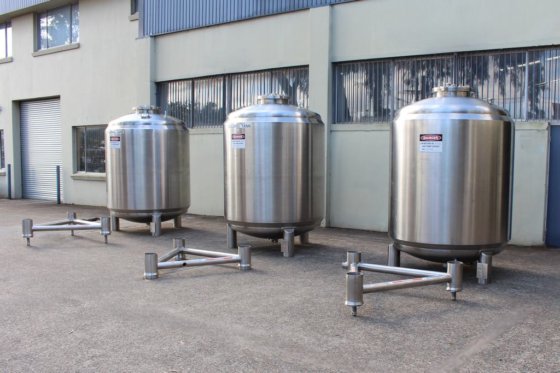 卡尔森不锈钢保温真空罐/压力罐