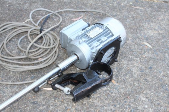 带 Gclamp 的便携式液体搅拌器