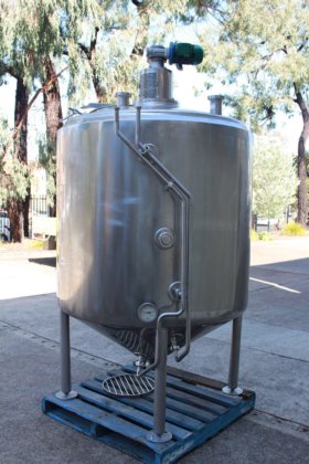 不锈钢酒窝夹套保温混合罐