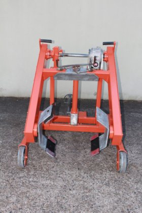 液压油桶升降机