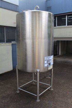 ステンレスタンク