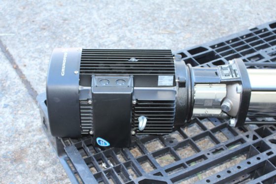 格兰富立式多级离心增压泵