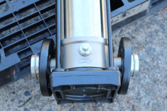 格兰富立式多级离心增压泵