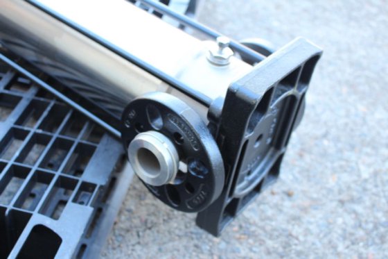 格兰富立式多级离心增压泵