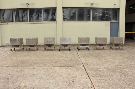 不锈钢移动料斗