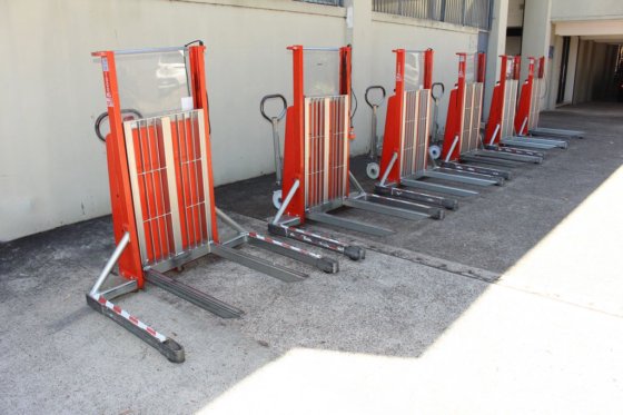 Simpro Quikstak液压堆垛机