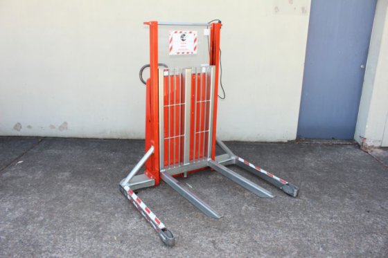 Simpro Quikstak液压堆垛机