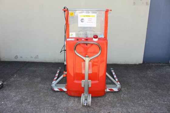 Simpro Quikstak液压堆垛机