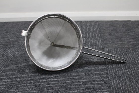 ステンレス製円錐形ストレーナー