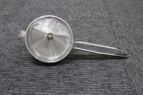 ステンレス製円錐形ストレーナー