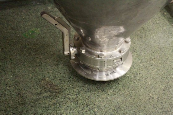 不锈钢锥形料斗