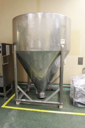 不锈钢锥形料斗