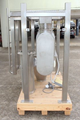 Nucon 离心旋转筛分机