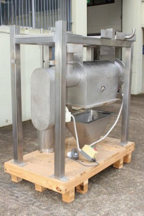 Nucon 离心旋转筛分机