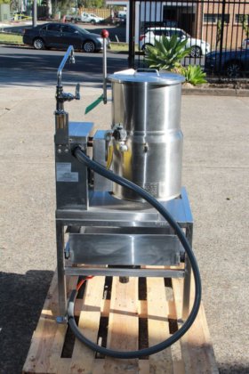 Crown Steam 电热可倾夹层锅