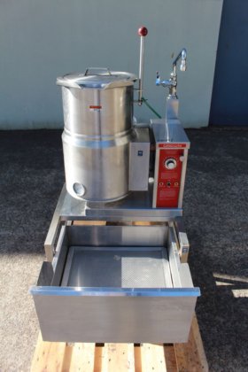 Crown Steam 电热可倾夹层锅