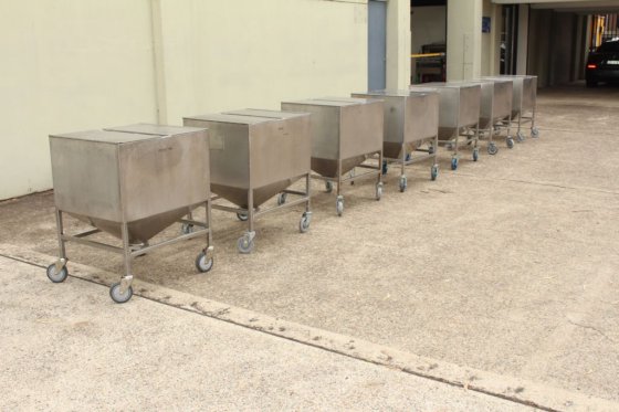 不锈钢移动料斗