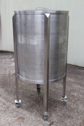 不锈钢移动坦克