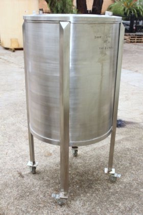 不锈钢移动坦克