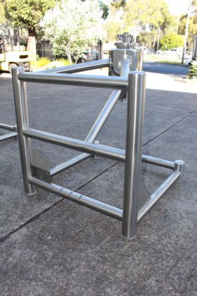 GEA スタンド付きステンレスホッパー