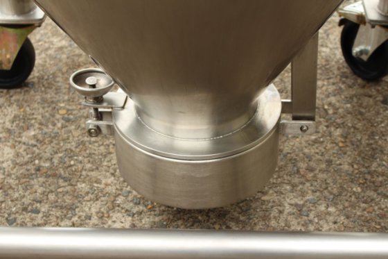 卡尔森不锈钢手提箱