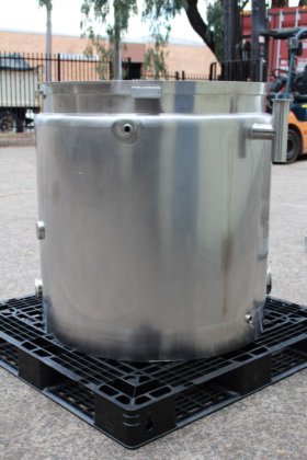 不锈钢夹套式水箱