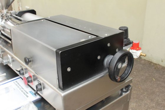 アセットS/S水平ピストンフィラー