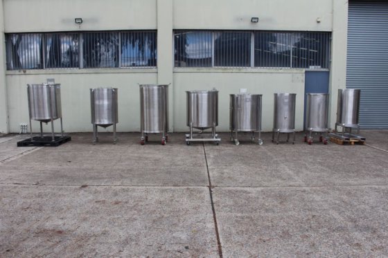 不锈钢移动坦克