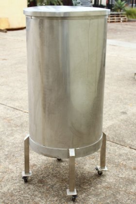 不锈钢移动坦克