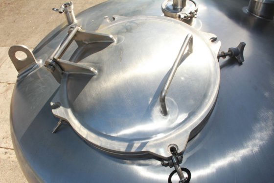 ステンレスタンク