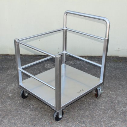 ステンレス製トロリー
