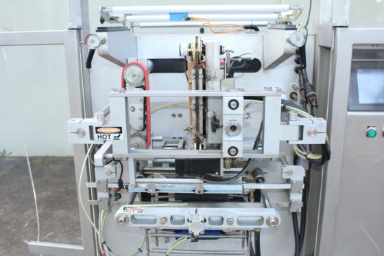 PROPAC 縦型フォームフィルシール機